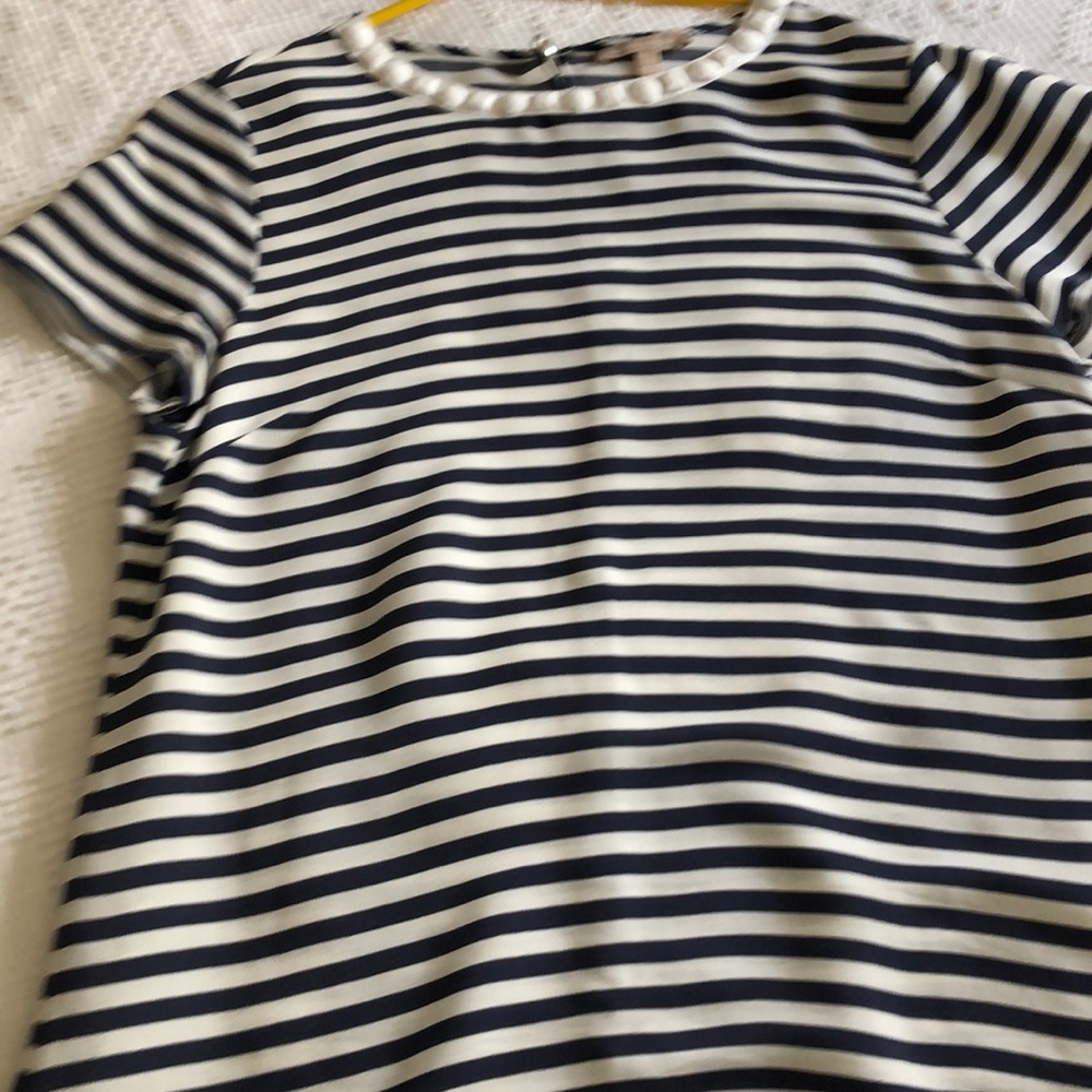 Banana republic top with white beads -14